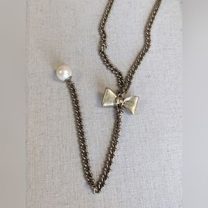 Lady Bow-Lo Necklace